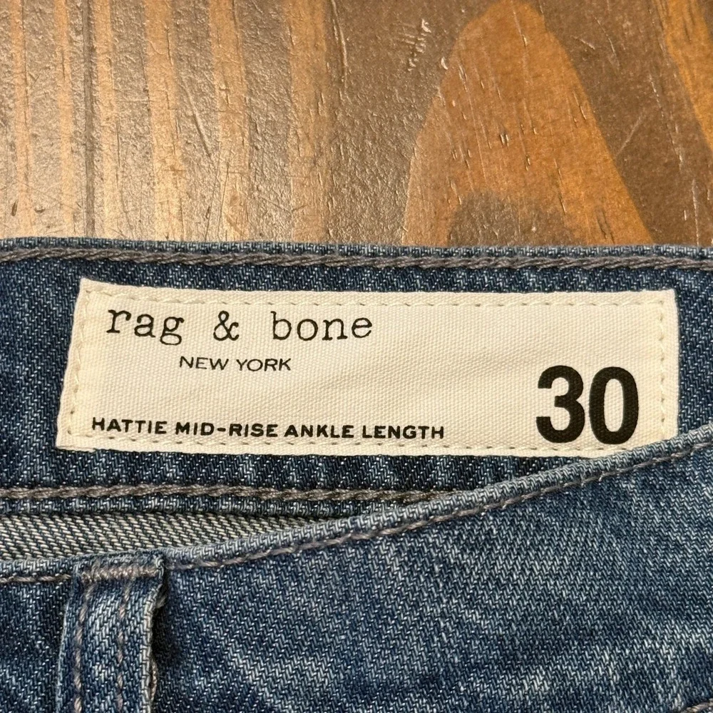 Rag & Bone Hattie‎ Mid Rise Straight Leg Ankle Length Jeans Size 30 Medium Wash